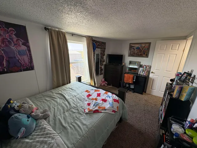 $240,000 | 30 Mission Road, Riverton, WY 82501