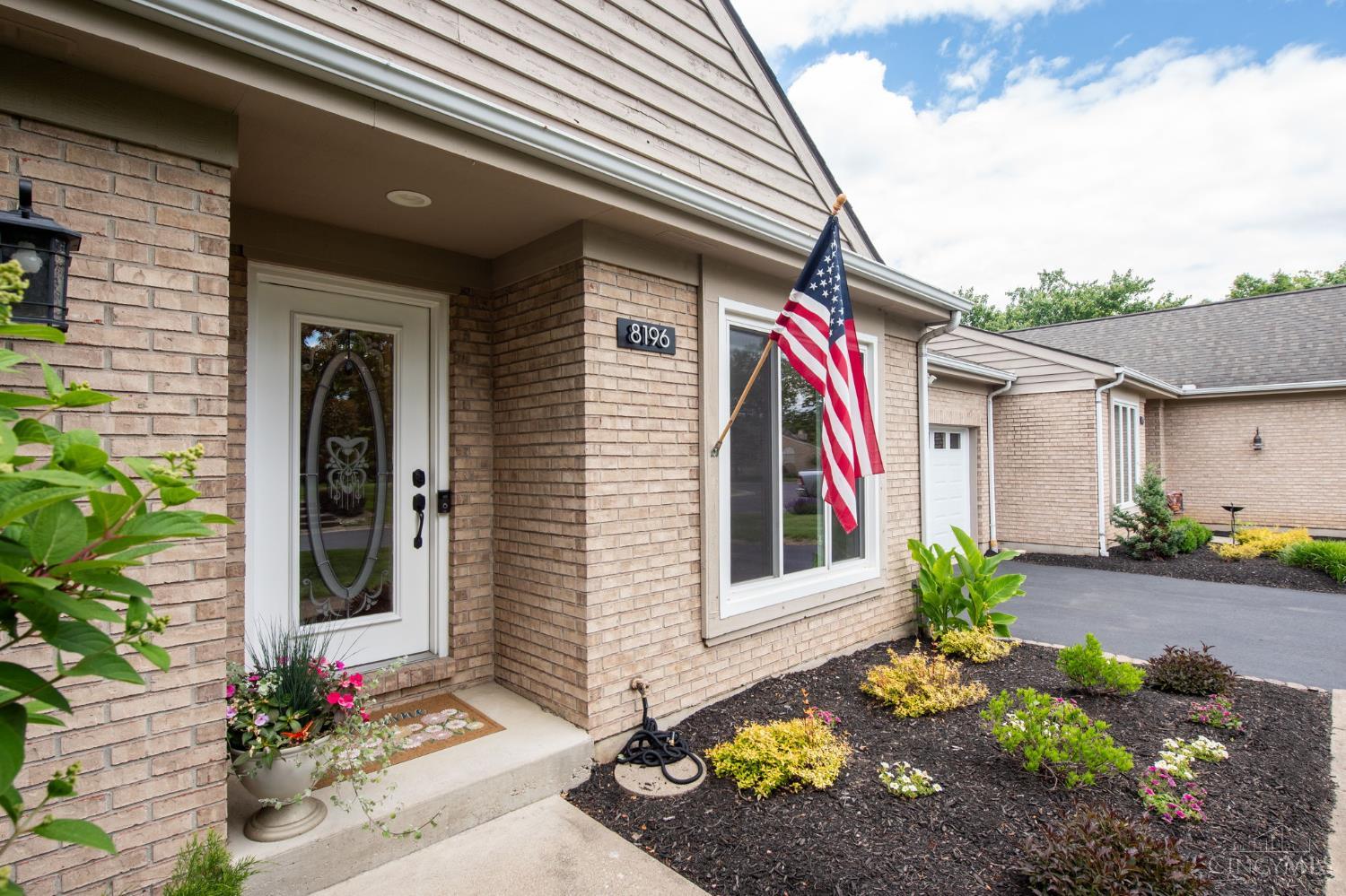 8196 Riversedge Circle Maineville, OH 45039 - Photo 5 of 59