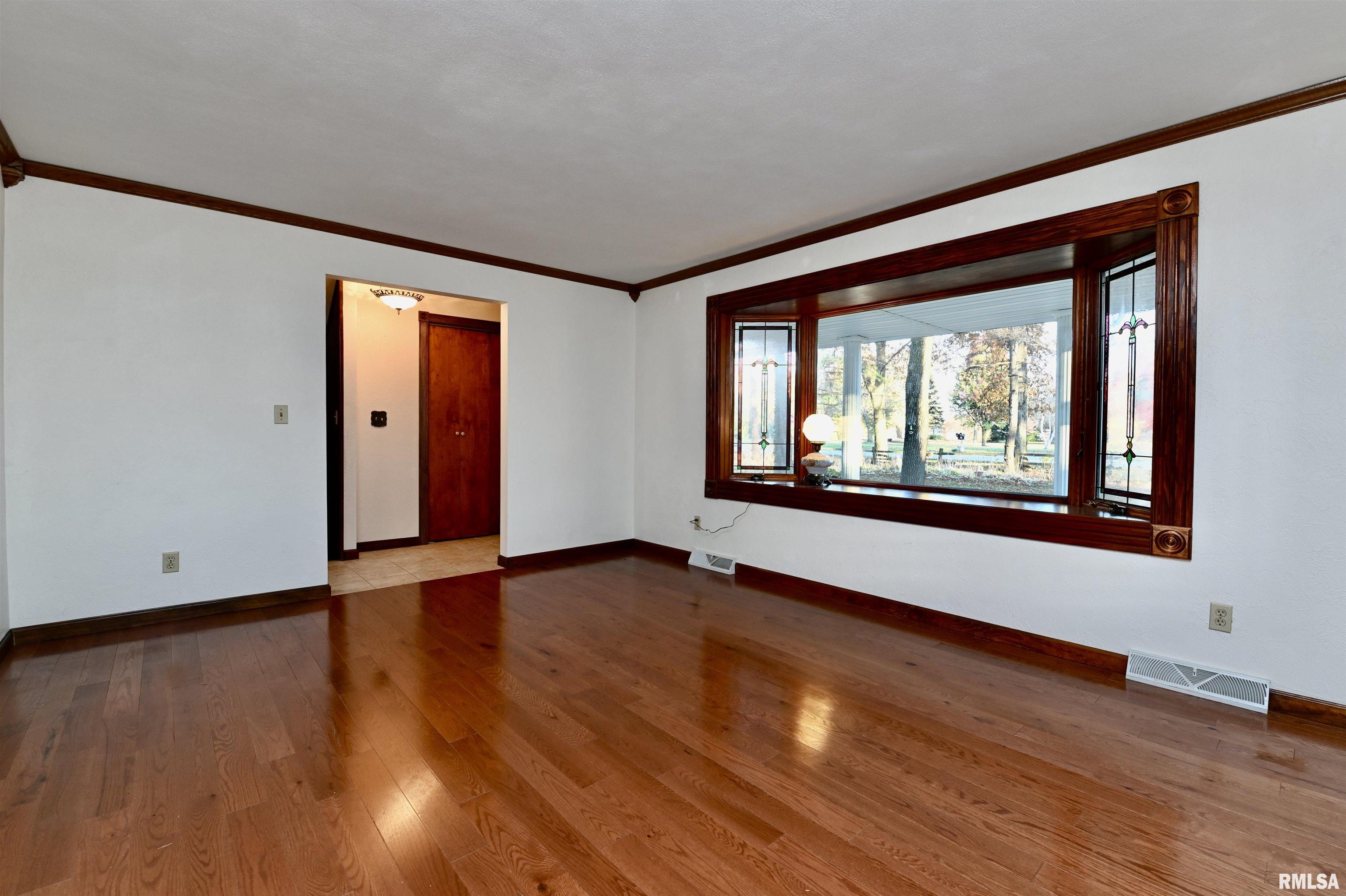 12626 West Akron Road Princeville, IL 61559 - Photo 4 of 65 Gallery Image 4