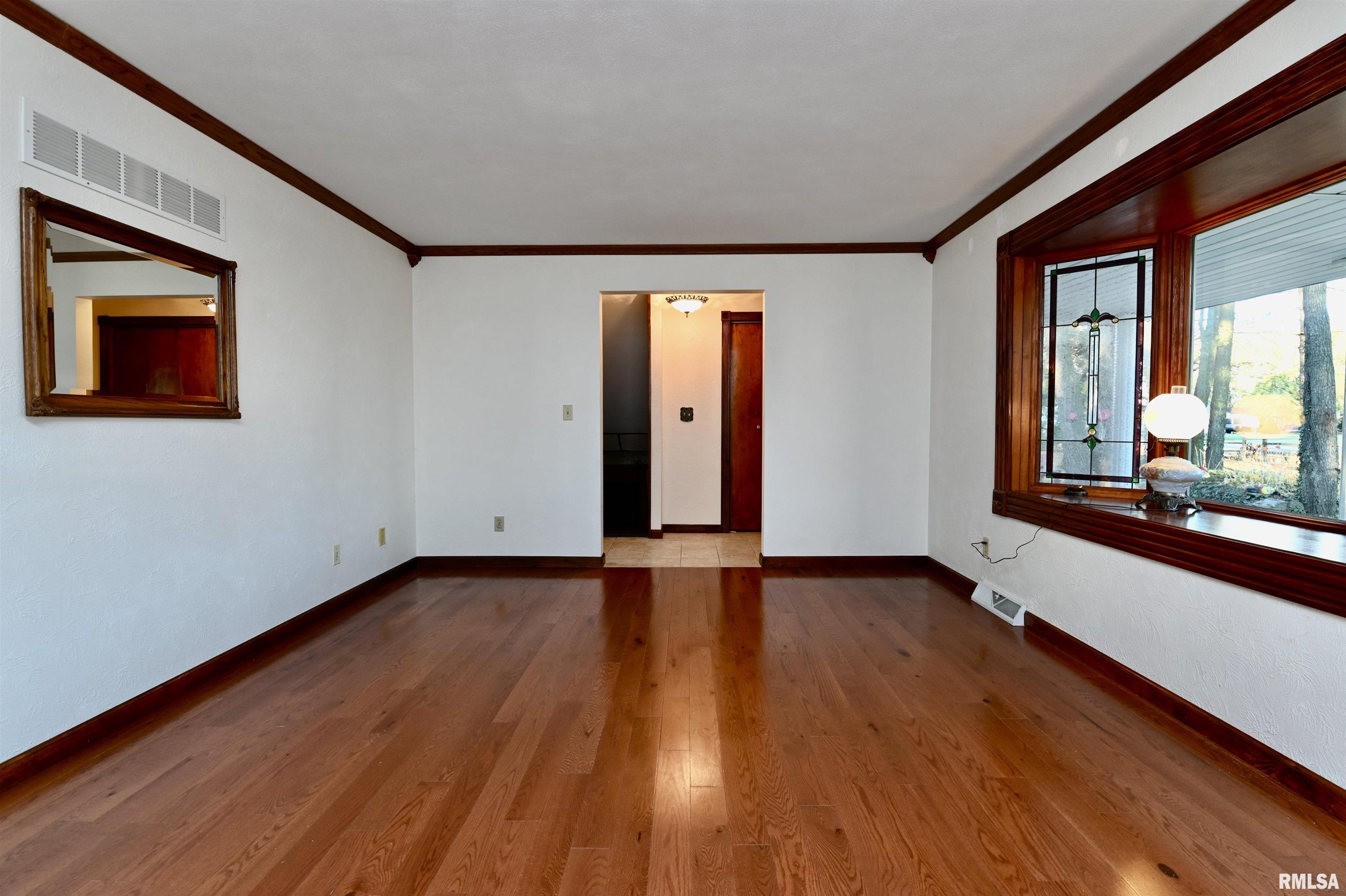 12626 West Akron Road Princeville, IL 61559 - Photo 8 of 65 Gallery Image 8