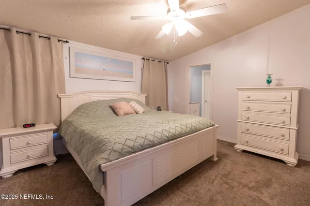 $260,000 | 104 Breezewood Circle, San Mateo, FL 32187