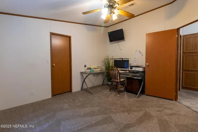 $260,000 | 104 Breezewood Circle, San Mateo, FL 32187