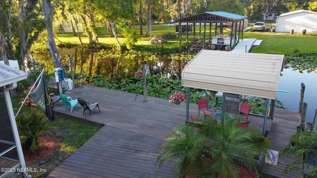 $260,000 | 104 Breezewood Circle, San Mateo, FL 32187