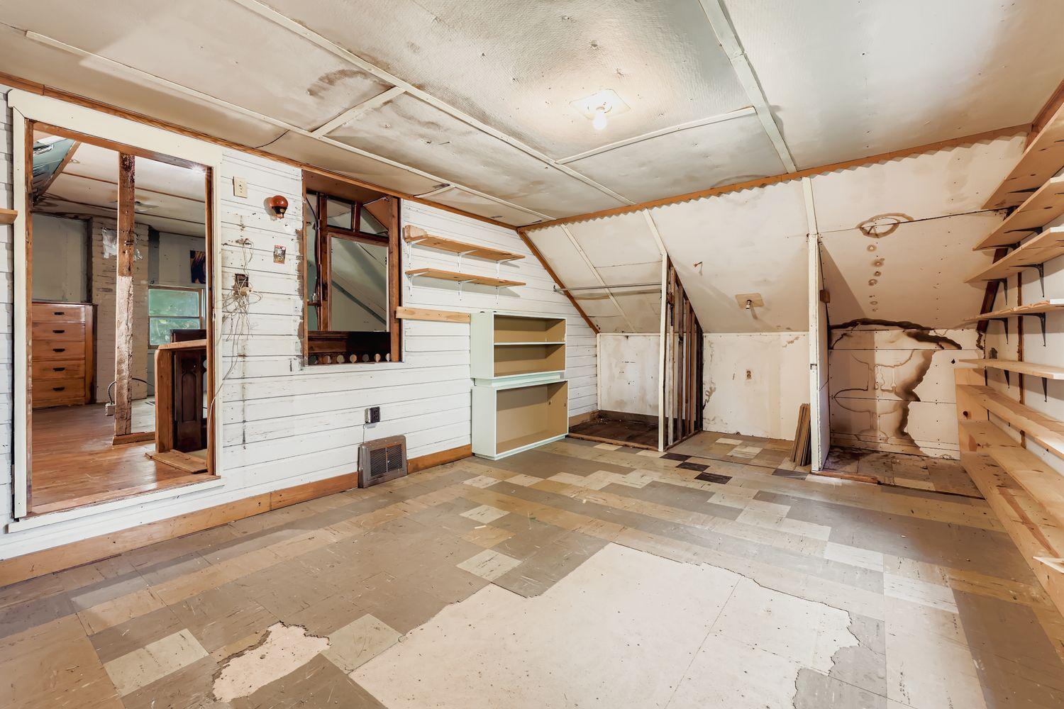 5146 Woodhill Road Minnetonka, MN 55345 - Photo 19 of 35