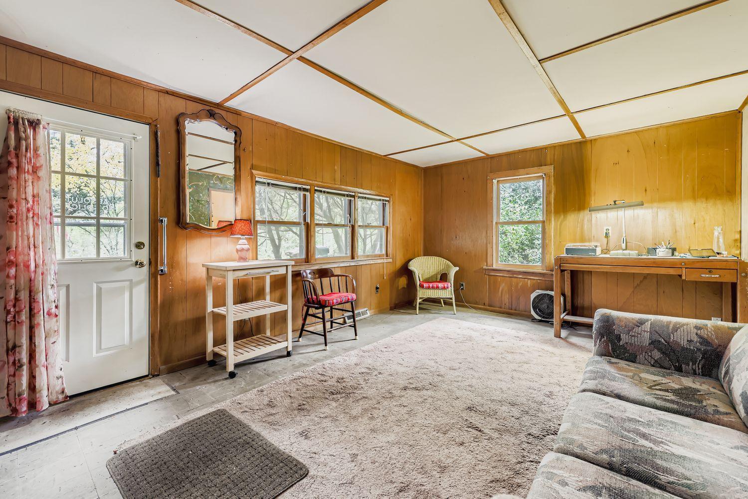 5146 Woodhill Road Minnetonka, MN 55345 - Photo 2 of 35