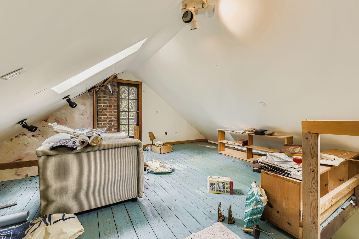 5146 Woodhill Road Minnetonka, MN 55345 - Photo 23 of 35