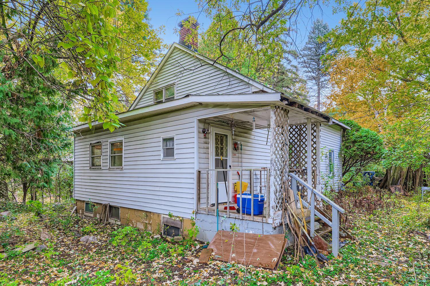 5146 Woodhill Road Minnetonka, MN 55345 - Photo 27 of 35