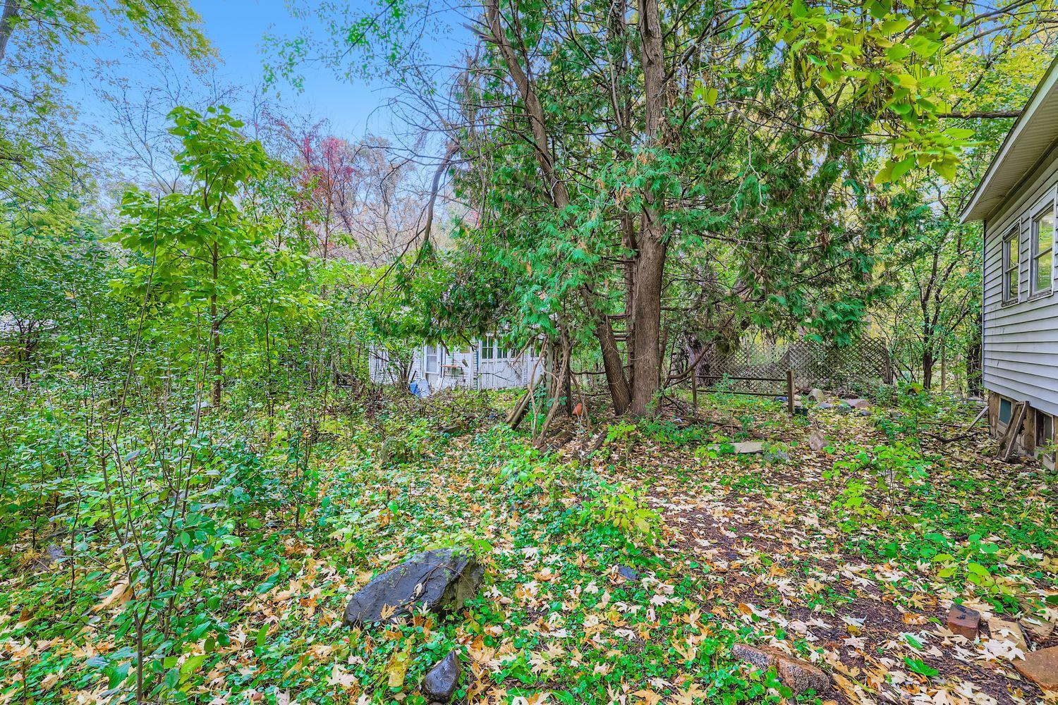 5146 Woodhill Road Minnetonka, MN 55345 - Photo 29 of 35