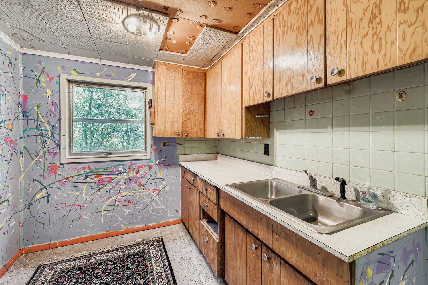 5146 Woodhill Road Minnetonka, MN 55345 - Photo 9 of 35