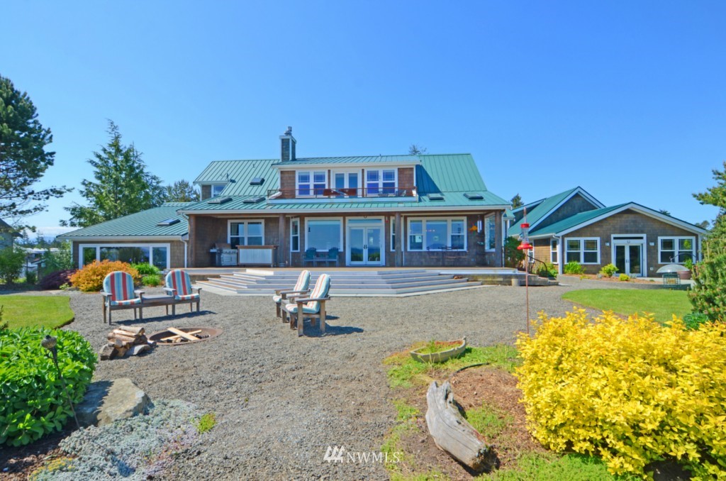 2430 East Marrowstone Road Nordland, WA 98358 - Photo 3 of 25 Gallery Image 3