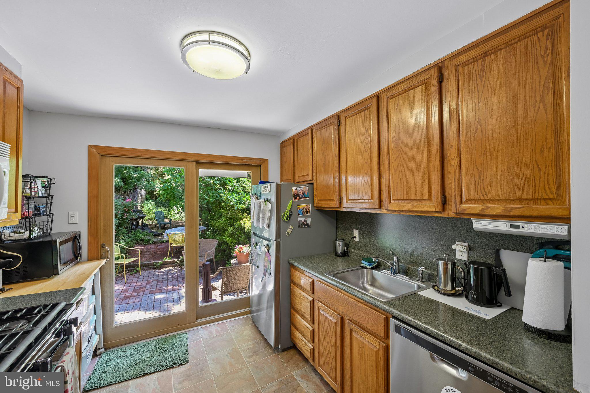 325 West Spring Avenue Ardmore, PA 19003 - Photo 14 of 33