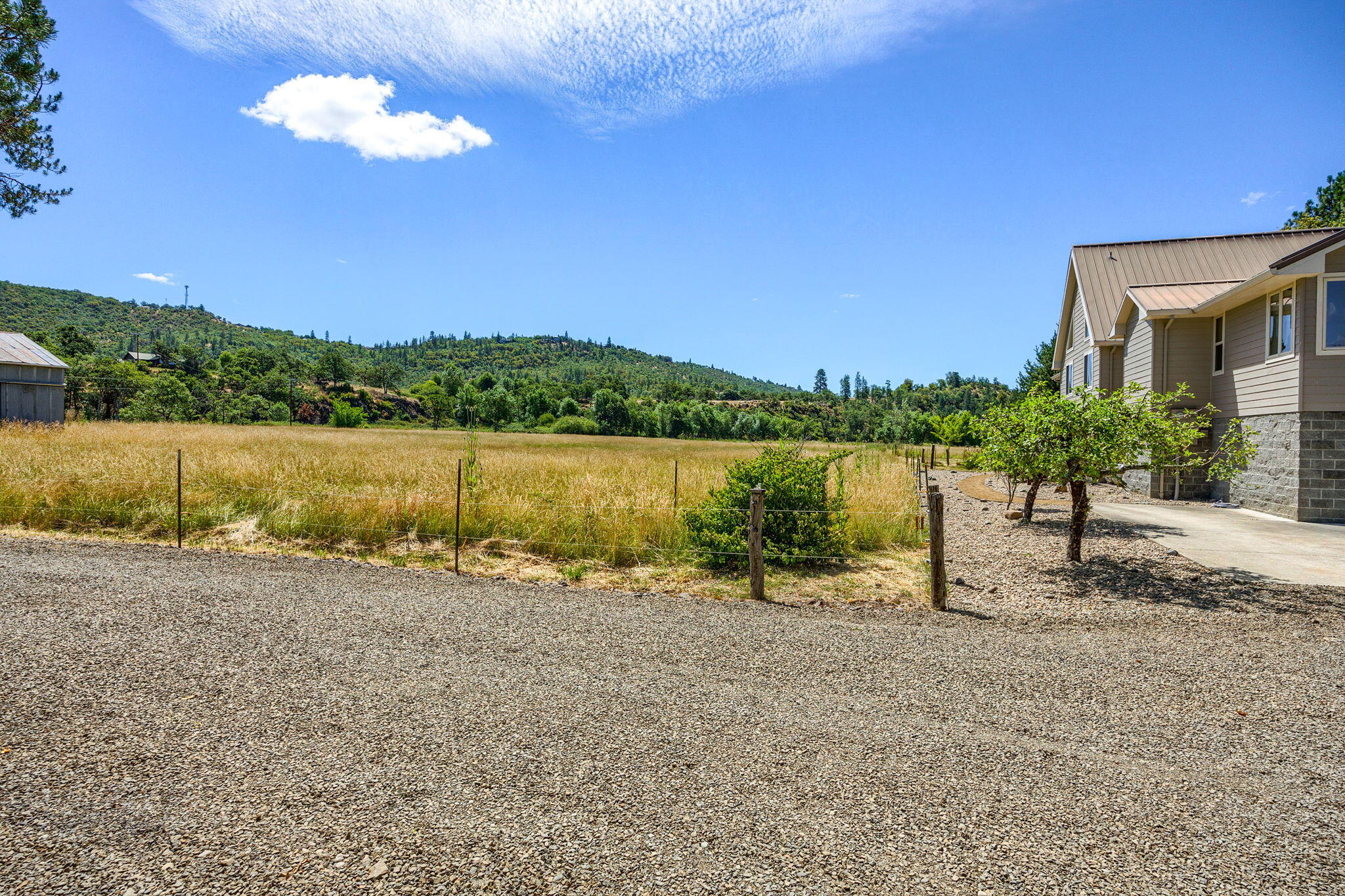 13151 Agate Road Eagle Point, OR 97524 - Photo 68 of 111 AR (33)