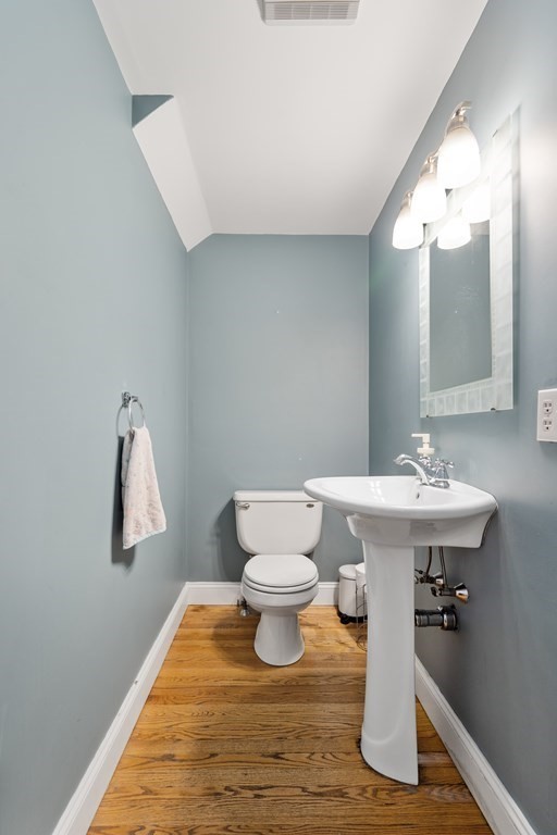 72 Baxter Street, Unit 72 Boston, MA 02127 - Photo 13 of 31