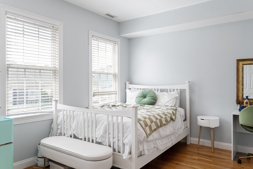 72 Baxter Street, Unit 72 Boston, MA 02127 - Photo 15 of 31
