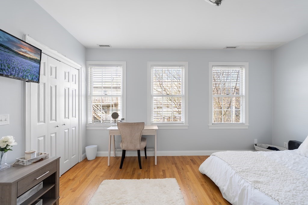 72 Baxter Street, Unit 72 Boston, MA 02127 - Photo 18 of 31