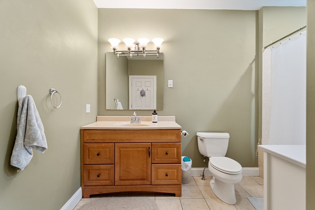 72 Baxter Street, Unit 72 Boston, MA 02127 - Photo 22 of 31