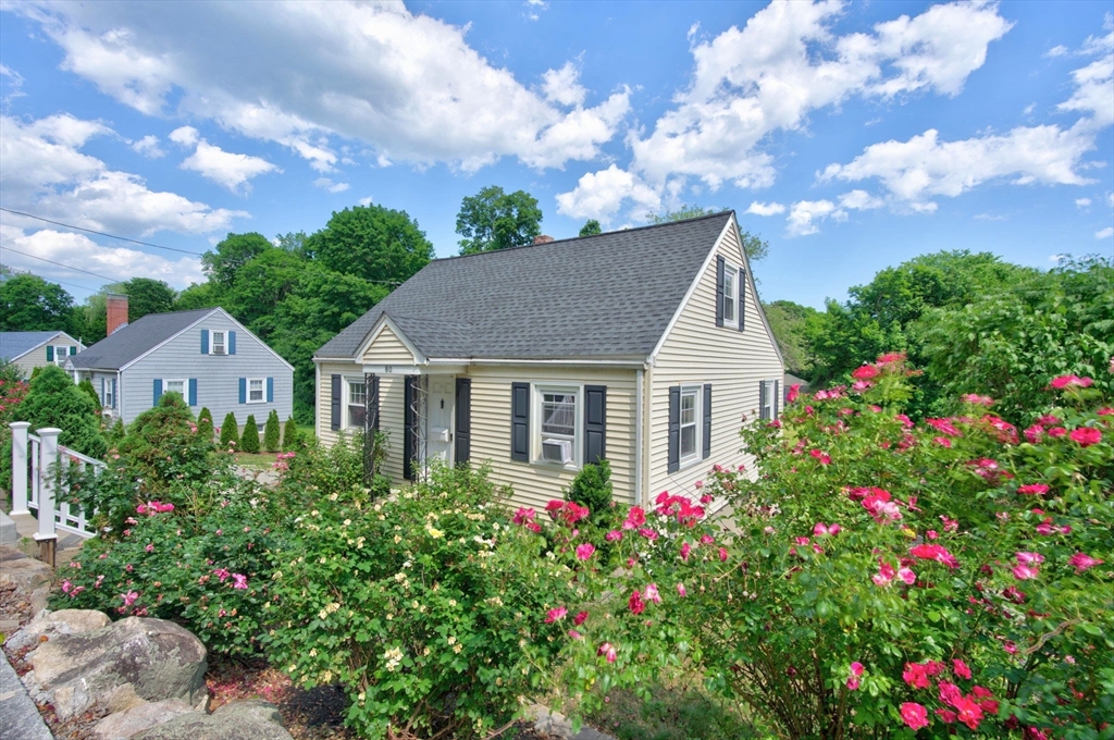 80 Stevens Street Andover, MA 01810 - Photo 3 of 34