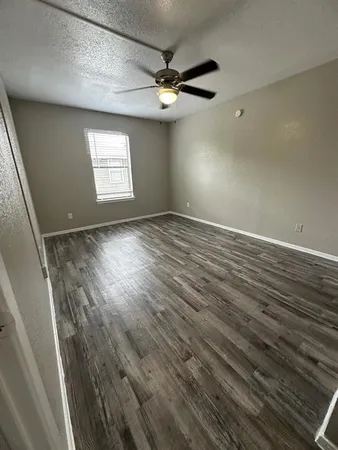 $1,425 | 1122 Millview Drive, Unit 2601, Arlington, TX 76012