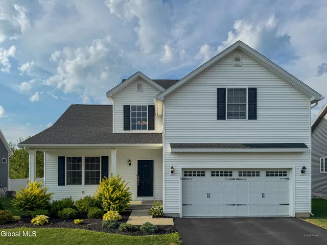 $3,300 | 10 Cypress Street, Ballston, NY 12019