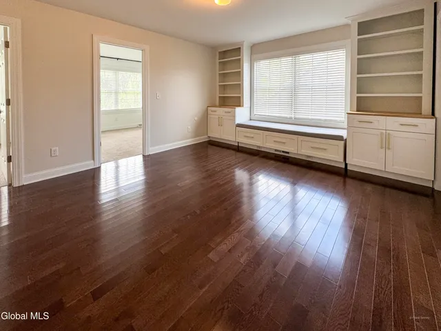 $3,300 | 10 Cypress Street, Ballston, NY 12019