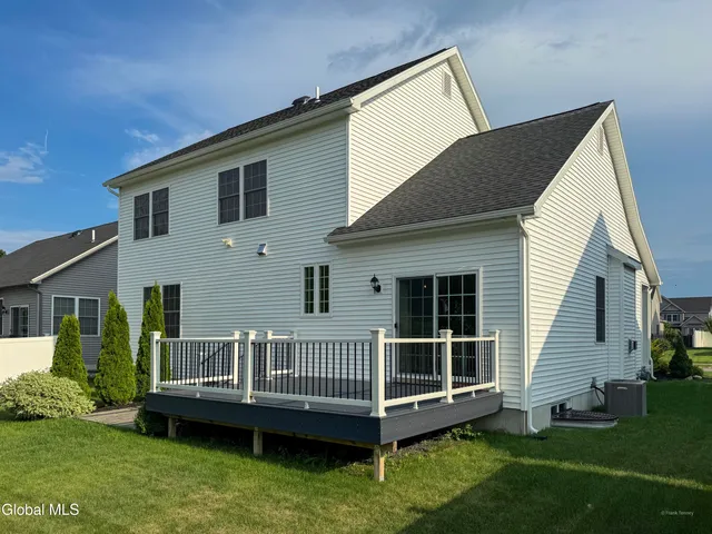 $3,300 | 10 Cypress Street, Ballston, NY 12019