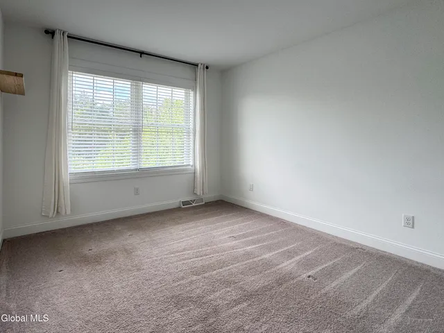 $3,300 | 10 Cypress Street, Ballston, NY 12019