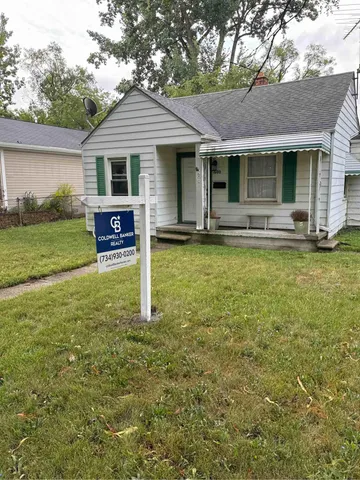 $139,900 | 1600 Woodward Heights, Ferndale, MI 48220