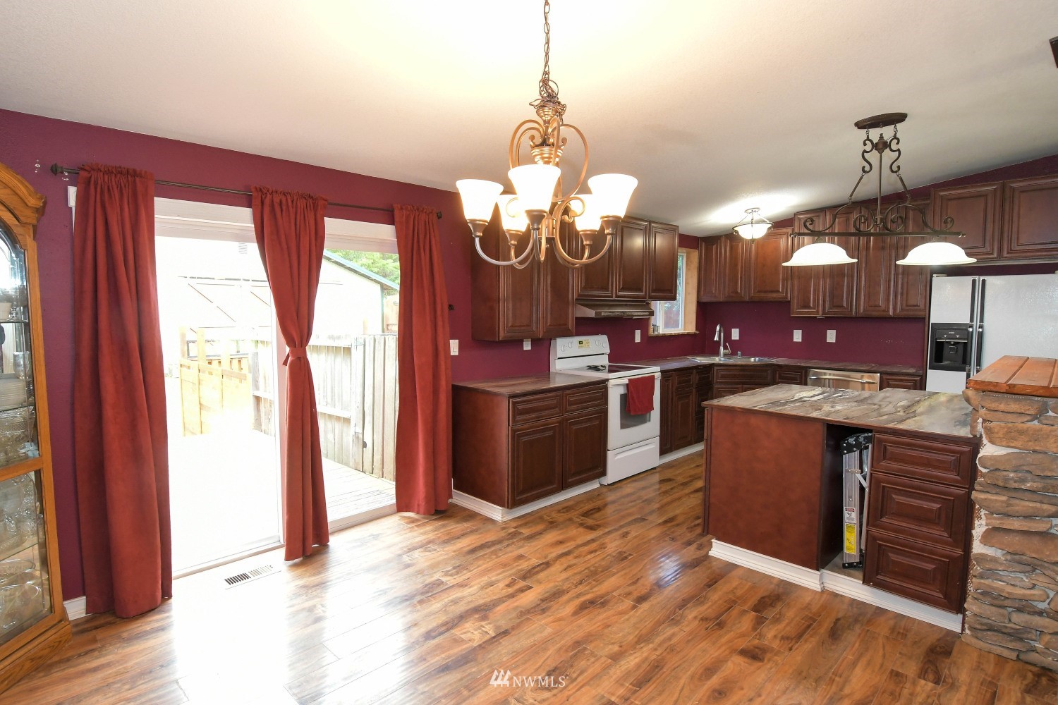 75 Malone Hill Road Elma, WA 98541 - Photo 8 of 39 Gallery Image 8