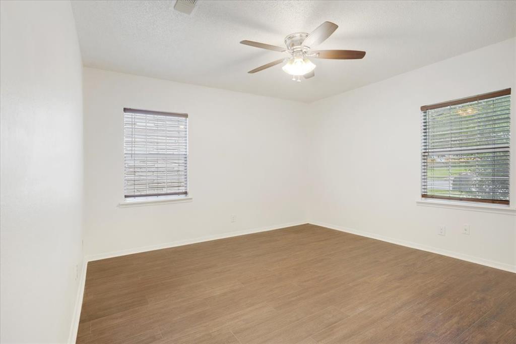 1829 Ridgewood Road Denison, TX 75020 - Photo 15 of 25