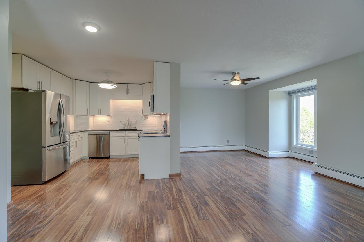 450 Ford Road, Unit 319 St. Louis Park, MN 55426 - Photo 4 of 23