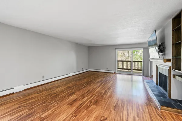 $2,650 | 450 Ford Road, Unit 319, St. Louis Park, MN 55426