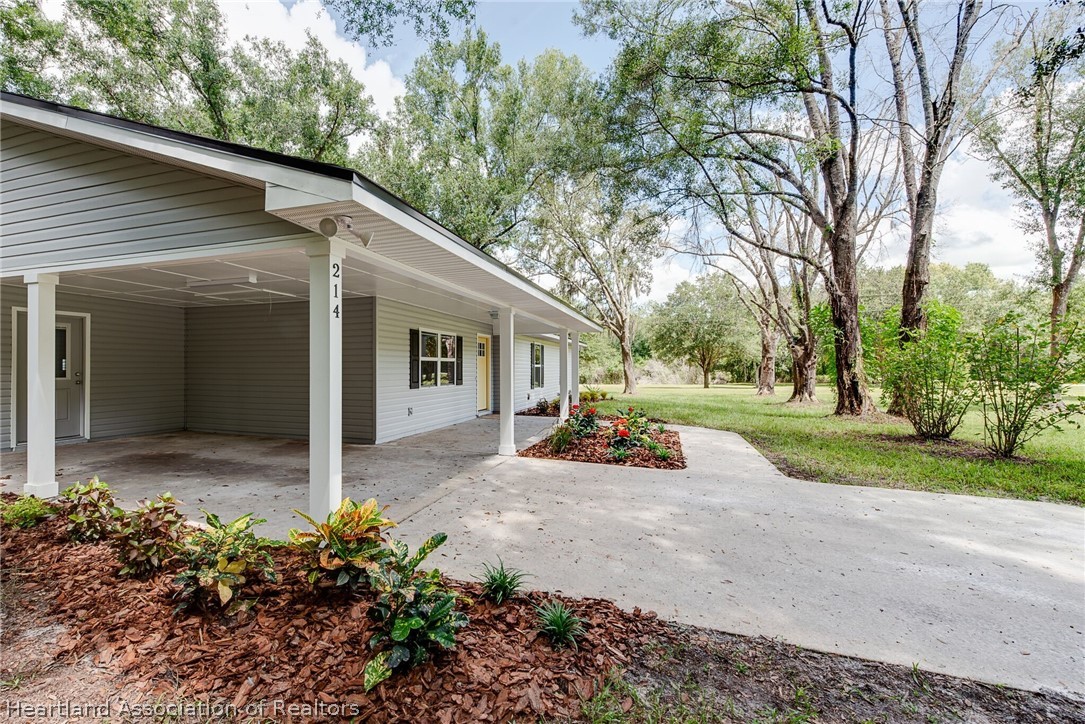 214 South Hollandtown Road Wauchula, FL 33873 - Photo 3 of 22 Gallery Image 3