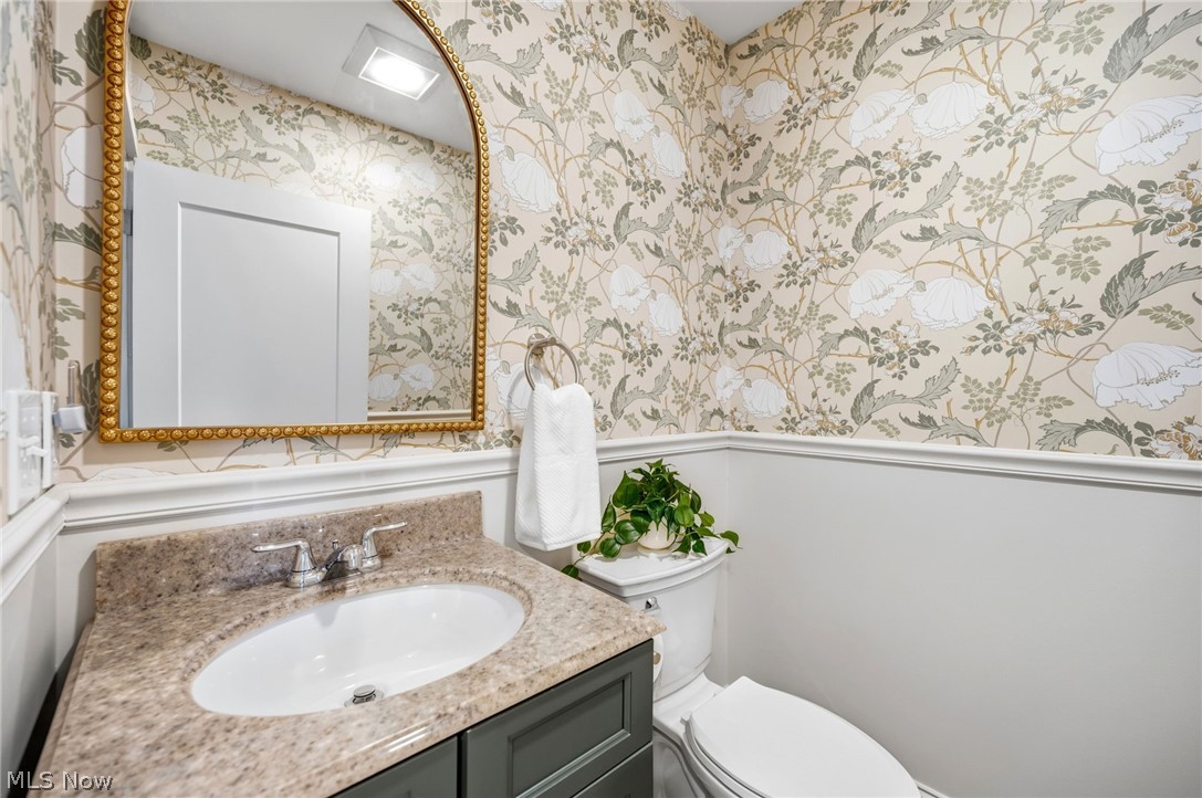 272 Miles Road Chagrin Falls, OH 44022 - Photo 15 of 36 Bathroom