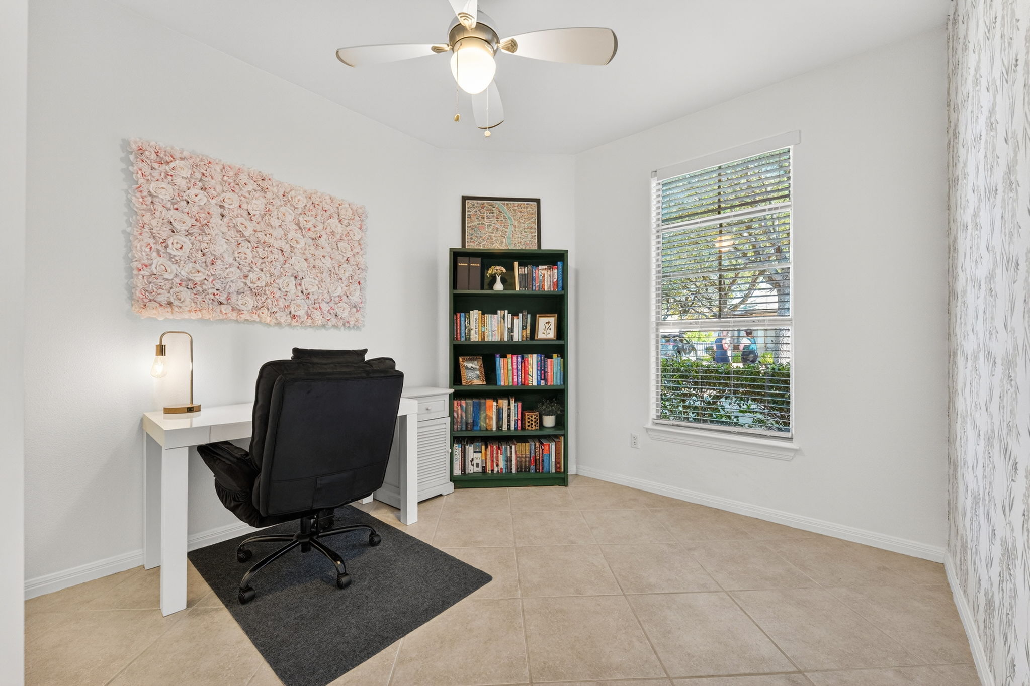 6801 Beckett Road, Unit 114R Austin, TX 78749 - Photo 14 of 21 a view of workspace with a bookshelf