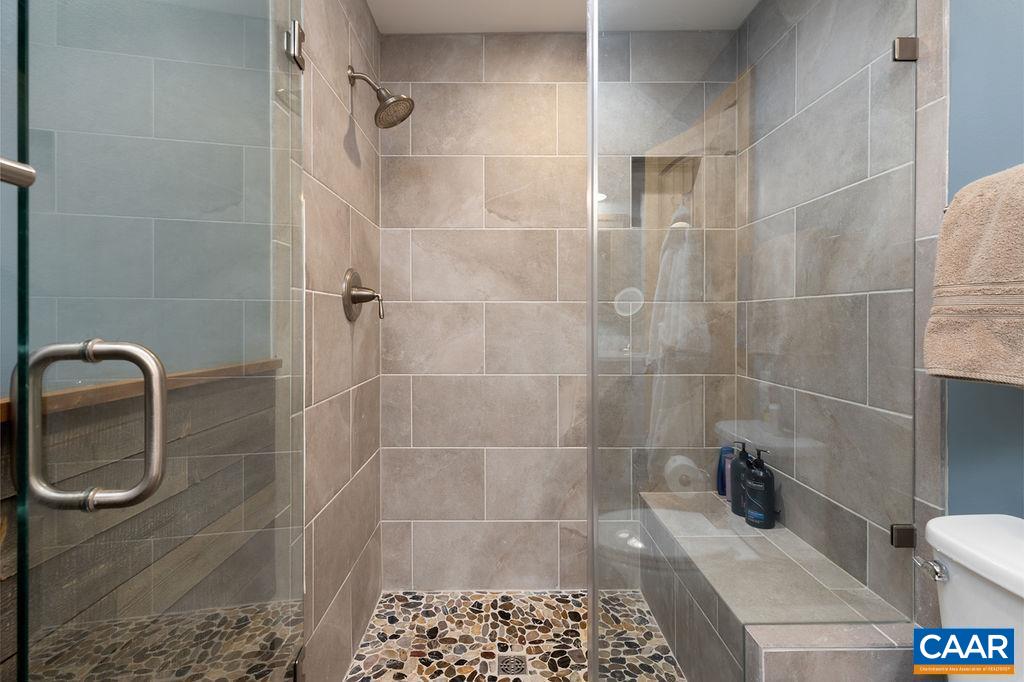 134 Squirrel Tree Lane Roseland, VA 22967 - Photo 30 of 40 a bathroom with a shower