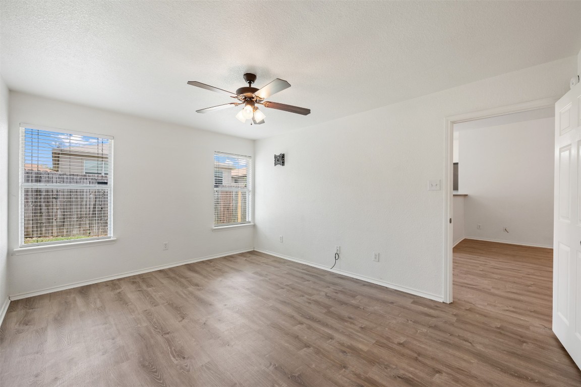 109 Calcite Lane Jarrell, TX 76537 - Photo 24 of 40