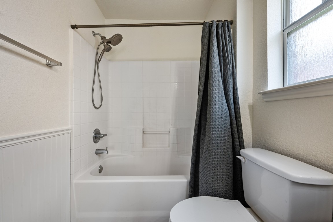 109 Calcite Lane Jarrell, TX 76537 - Photo 26 of 40