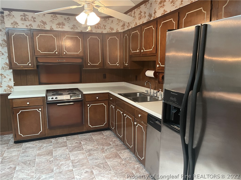 831 Moriston Road Fayetteville, NC 28314 - Photo 12 of 26 Gallery Image 12