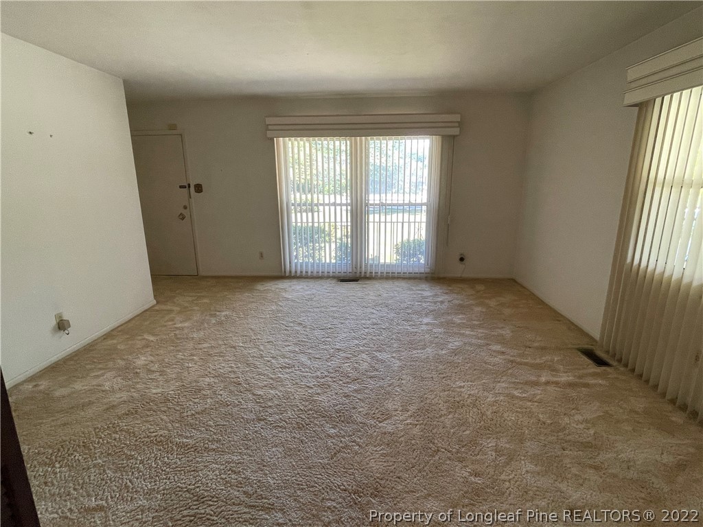 831 Moriston Road Fayetteville, NC 28314 - Photo 3 of 26 Gallery Image 3
