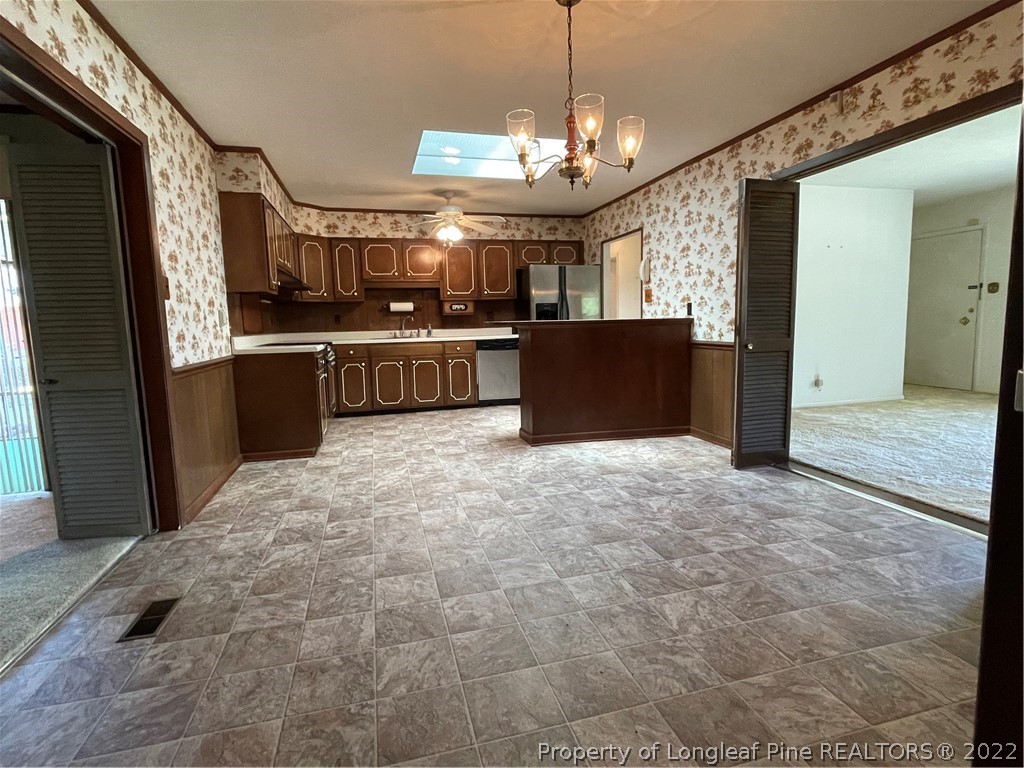 831 Moriston Road Fayetteville, NC 28314 - Photo 7 of 26 Gallery Image 7