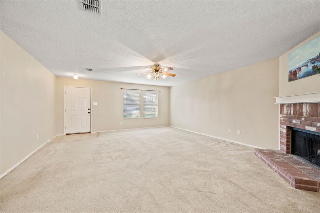 5308 Temecula Road Fort Worth, TX 76244 - Photo 13 of 37 a view of an empty room