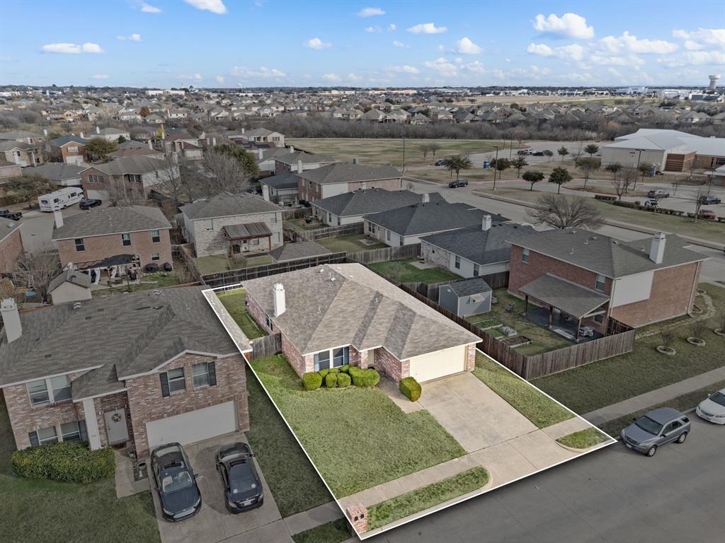5308 Temecula Road Fort Worth, TX 76244 - Photo 6 of 37 an aerial view of a house
