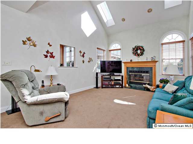 52 Rustic Way Freehold, NJ 07728 - Photo 7 of 24 Additional Photo