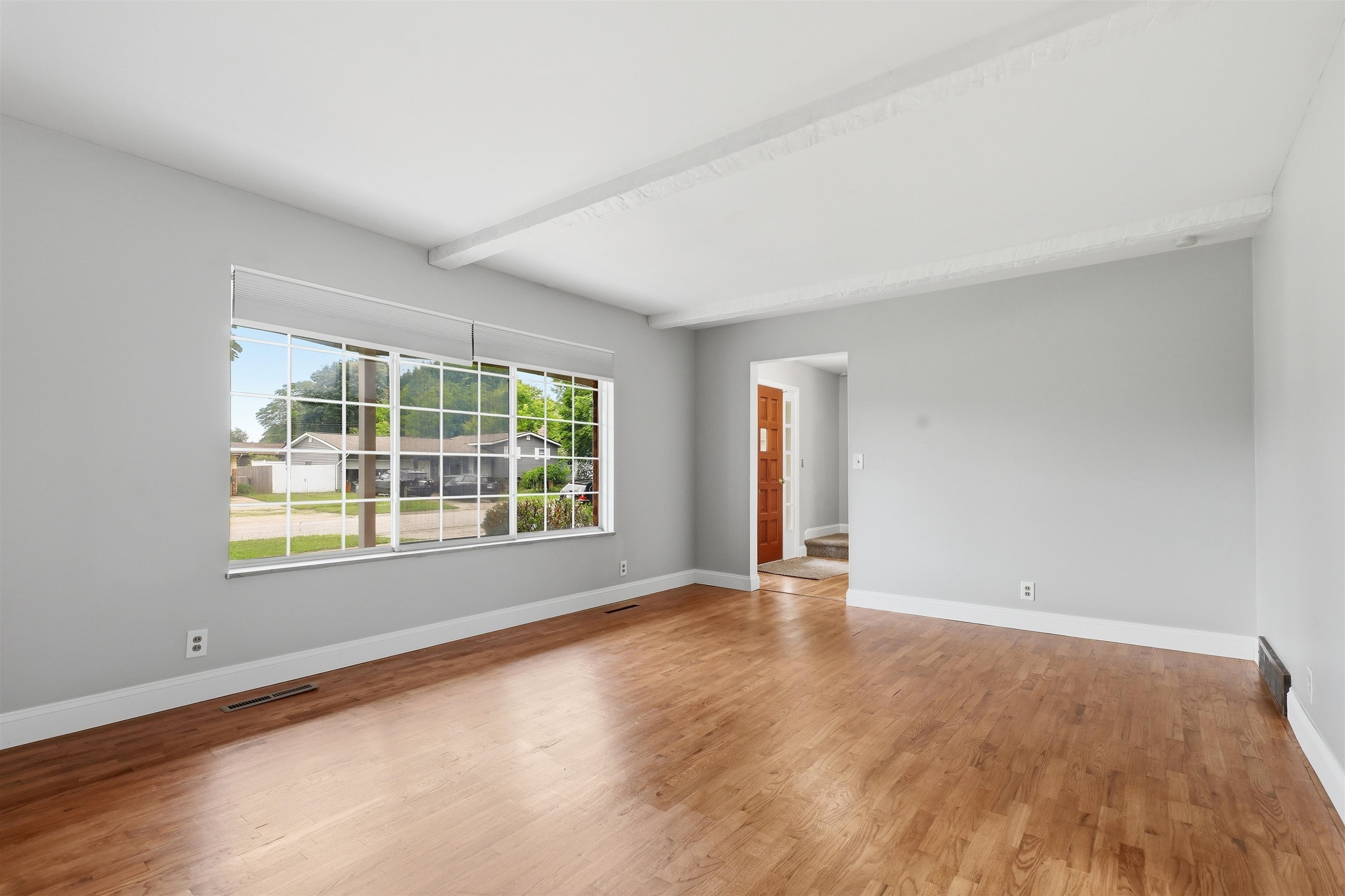929 Springview Drive Flushing, MI 48433 - Photo 14 of 44