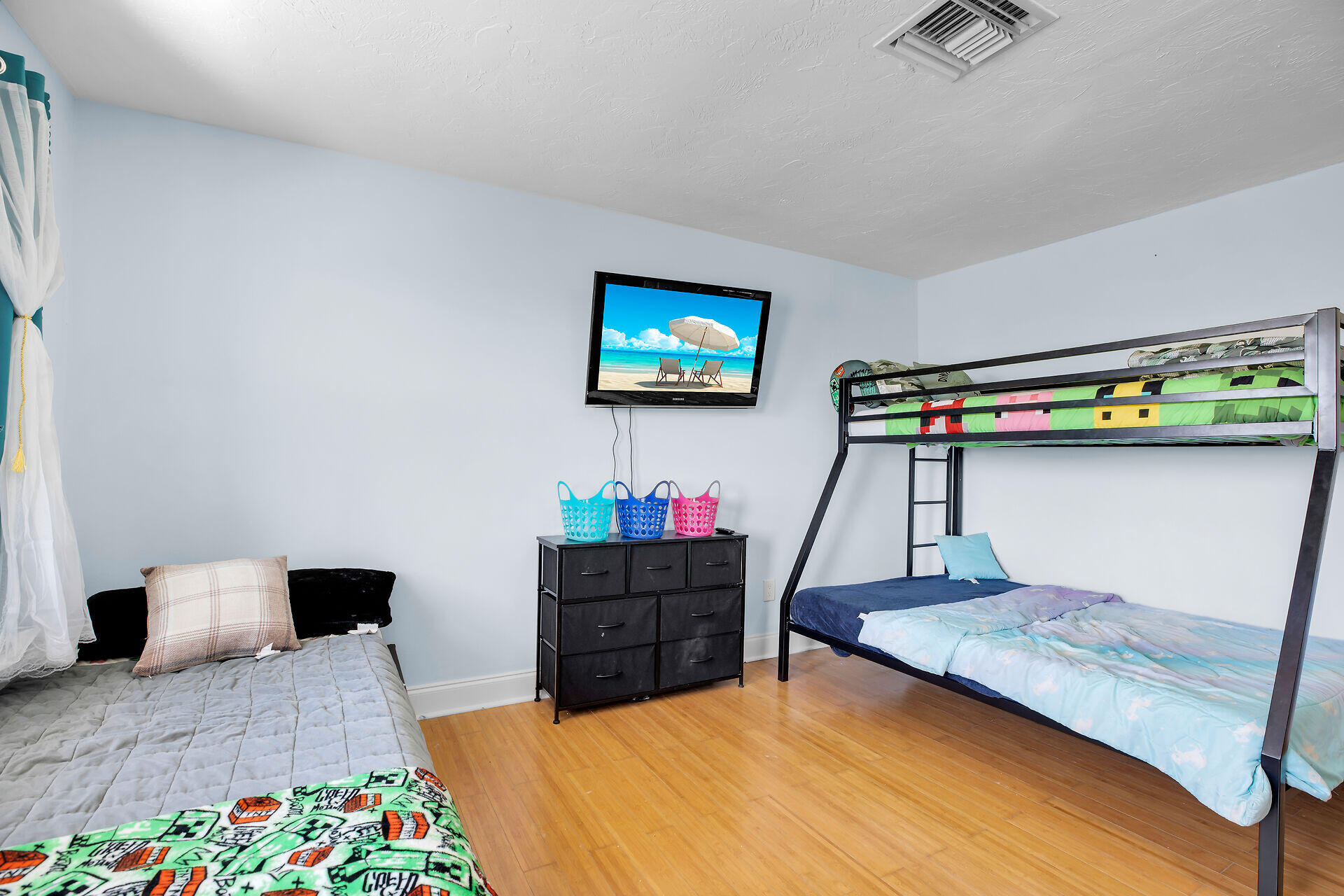 111 Stirrup Key Woods Road, Unit 2B2 Marathon, FL 33050 - Photo 11 of 22 Guest Bedroom