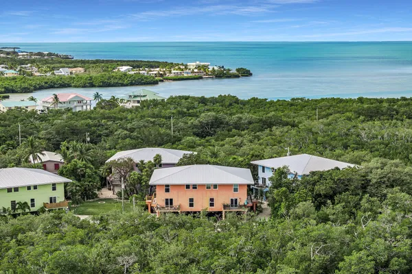 $410,500 | 111 Stirrup Key Woods Road, Unit 2B2, Marathon, FL 33050