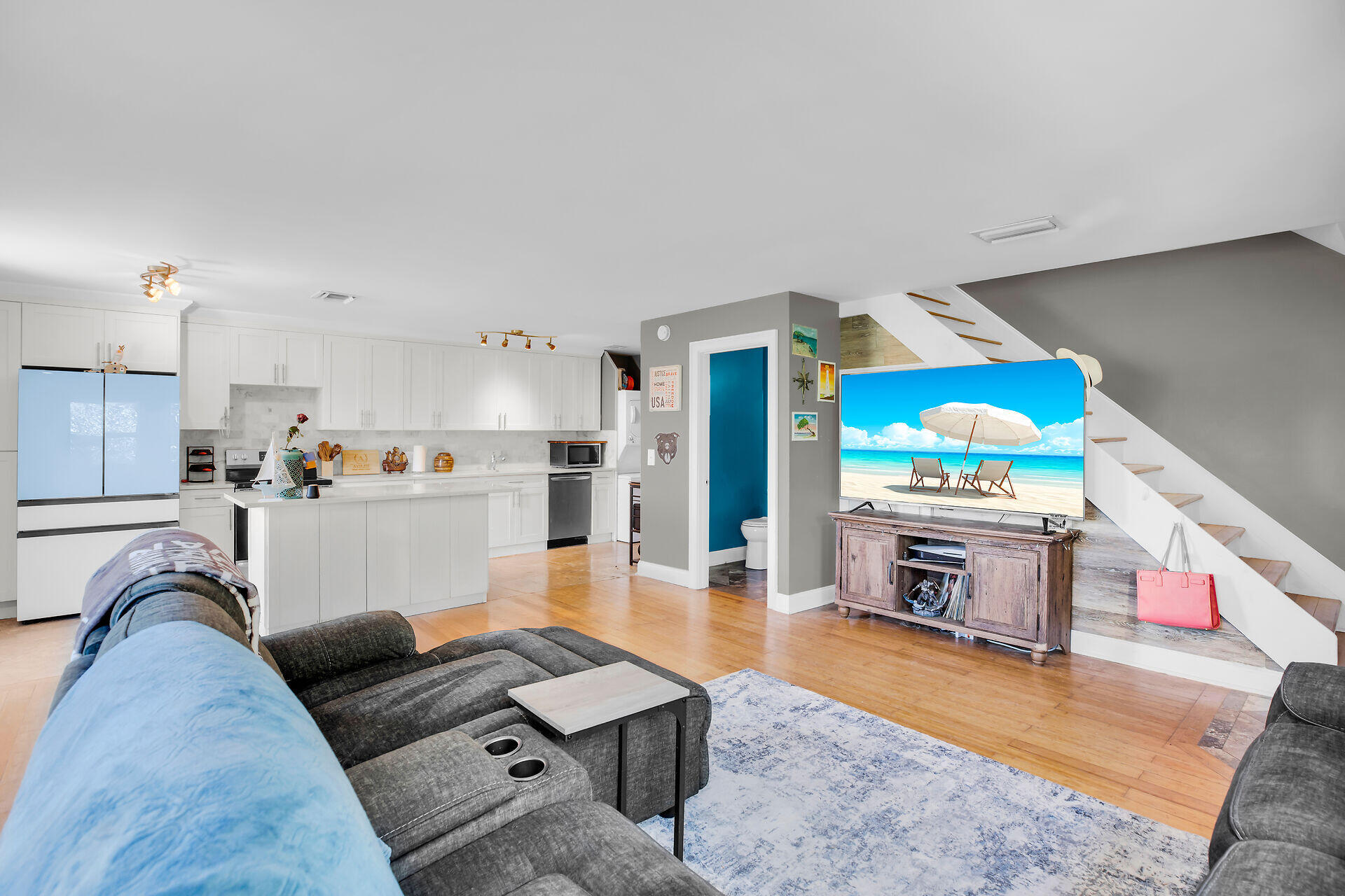 111 Stirrup Key Woods Road, Unit 2B2 Marathon, FL 33050 - Photo 5 of 22 Open Living Area