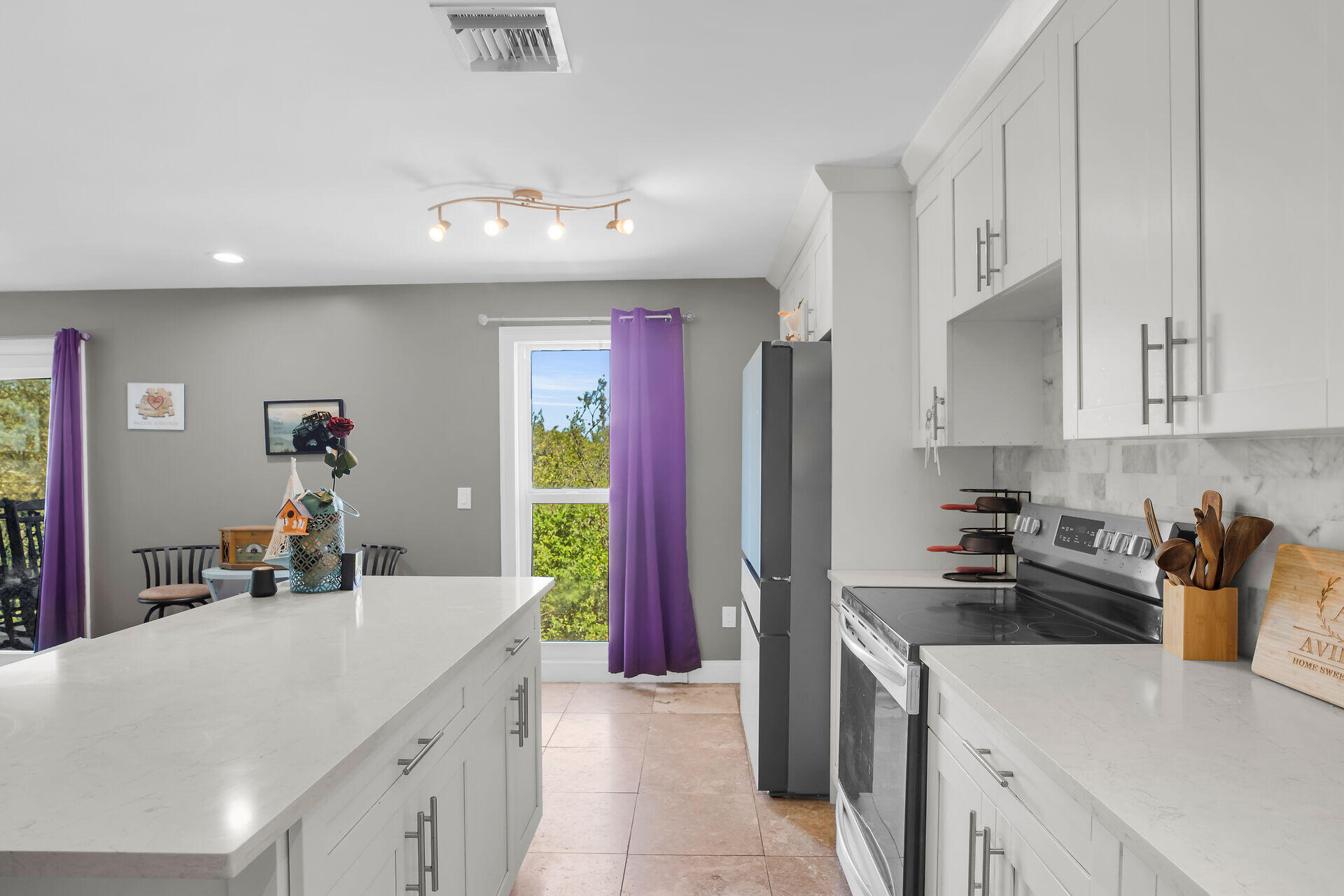 111 Stirrup Key Woods Road, Unit 2B2 Marathon, FL 33050 - Photo 8 of 22 Kitchen