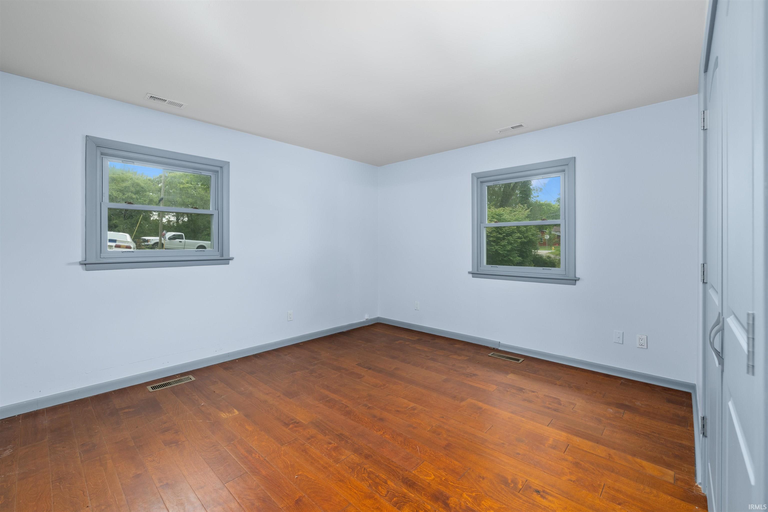 720 North Wayne Street Waterloo, IN 46793 - Photo 11 of 24