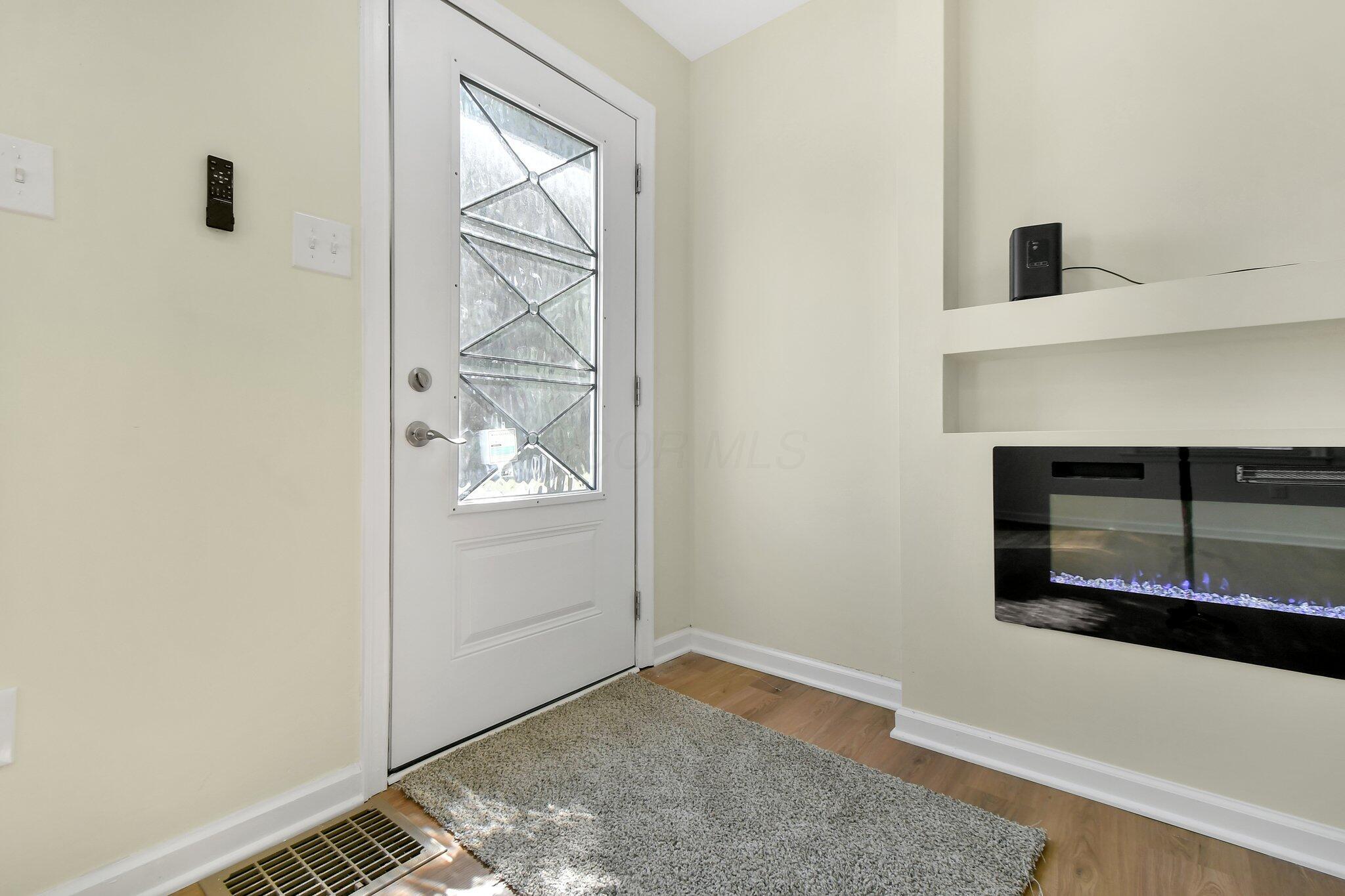 799 Sunbury Road Columbus, OH 43219 - Photo 5 of 44 5-web-or-mls-799-sunbury-rd
